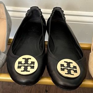 Tory Burch Minnie travel ballet flat in black leather